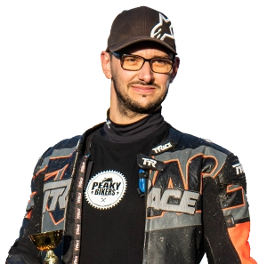 TOMÁŠ VYMETAL